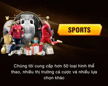 Sân bóng rổ với vòng rổ và quả bóng
